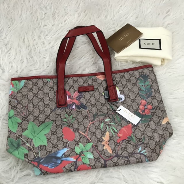 gucci tote sale