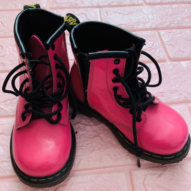 dr martens hot pink