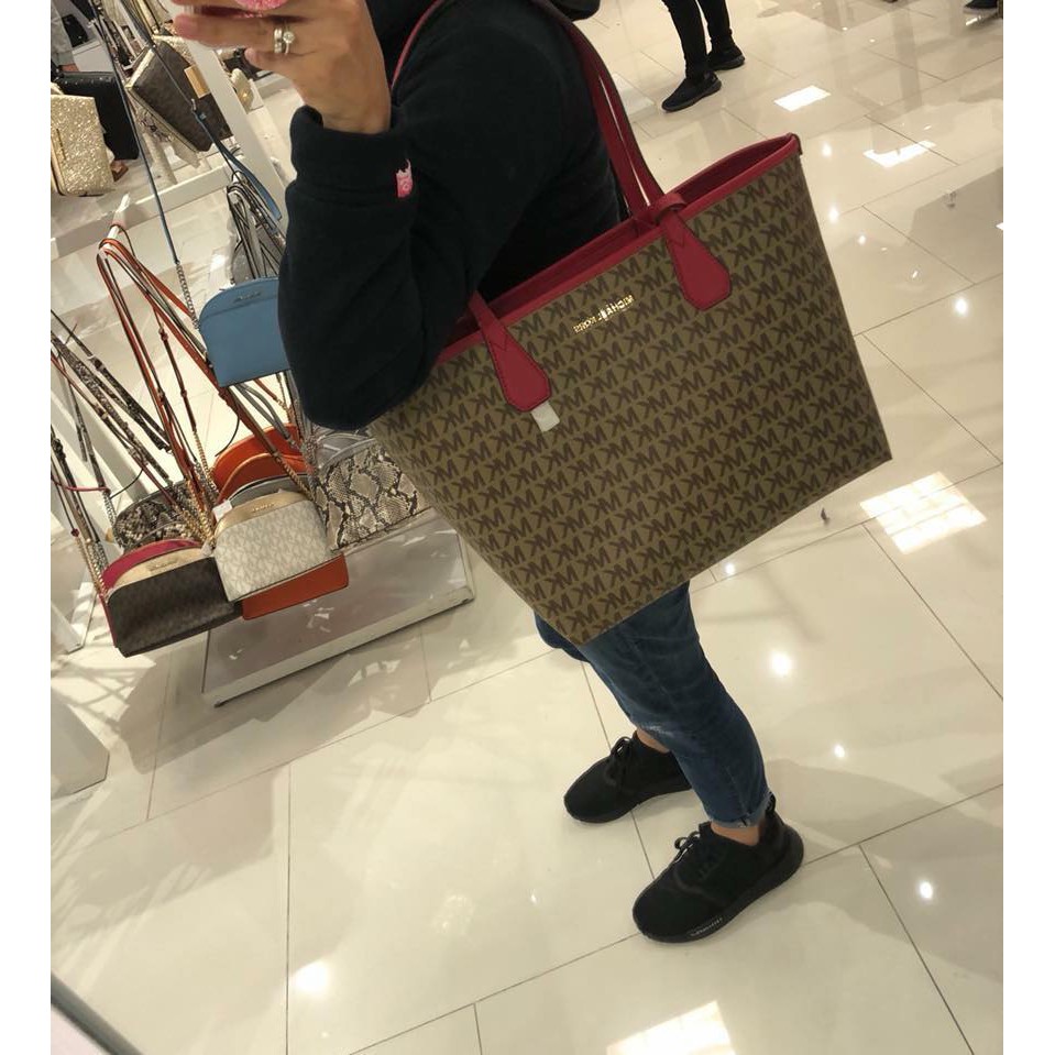 Authentic Michael kors Candy reversible tote | Shopee Philippines