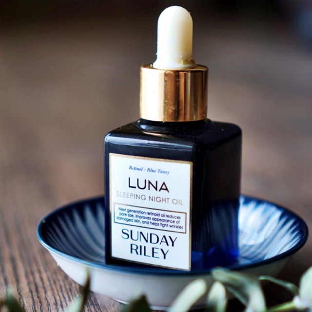 sunday riley luna sleeping night oil stores