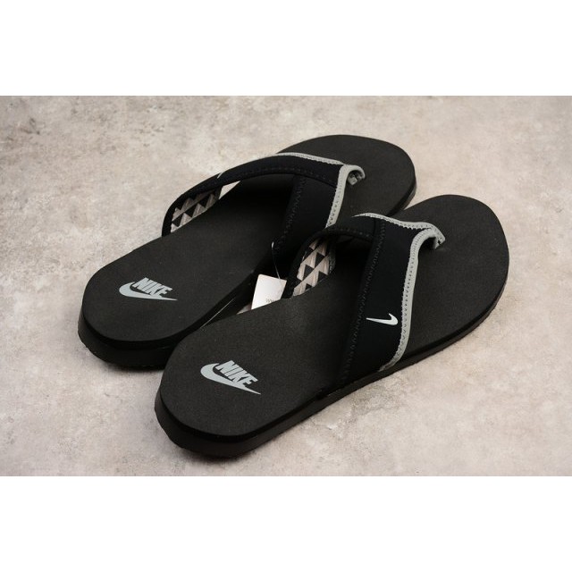 NIKE Celso Thong Sandals 314870-011 - Shiekh