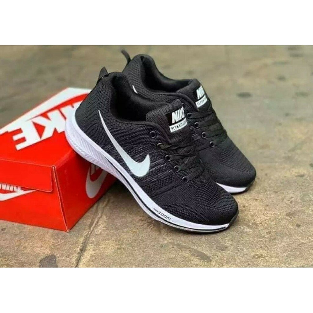 nike zoom original shoes