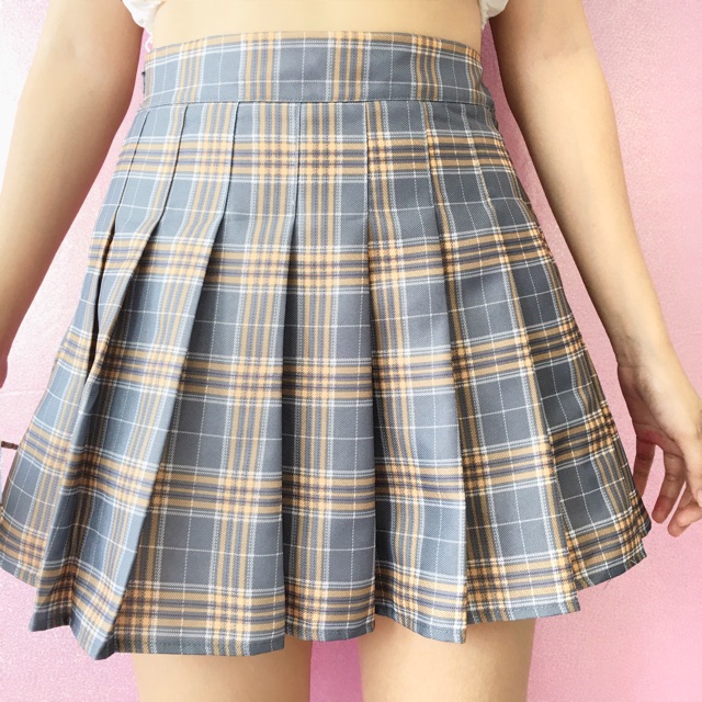 tennis skirt and crop top