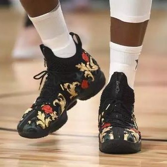 lebron james 15 kith