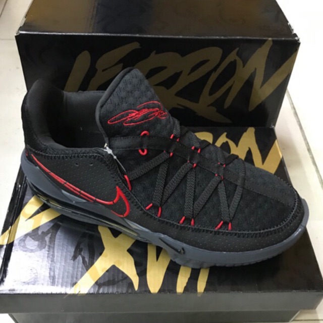 lebron 17 breds