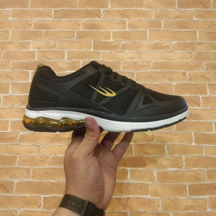 cross training footwear