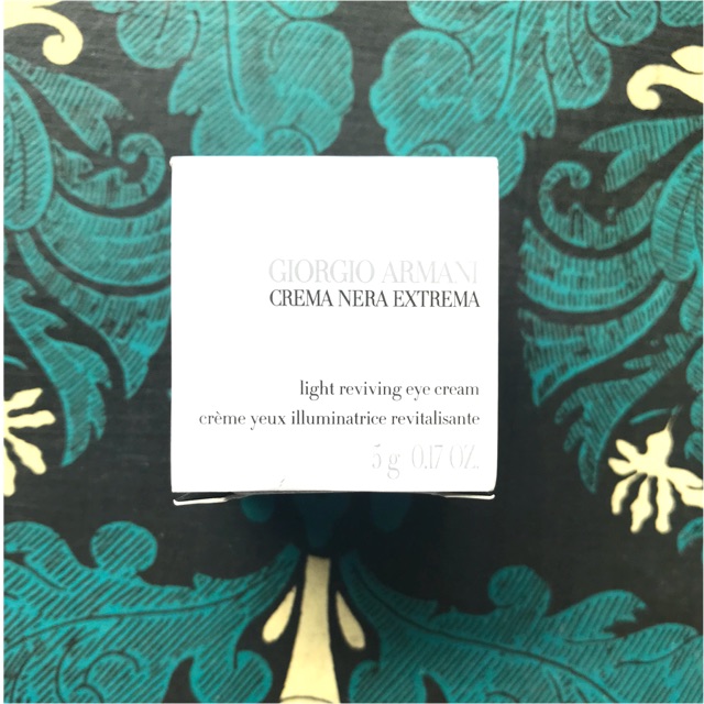 giorgio armani crema nera eye cream