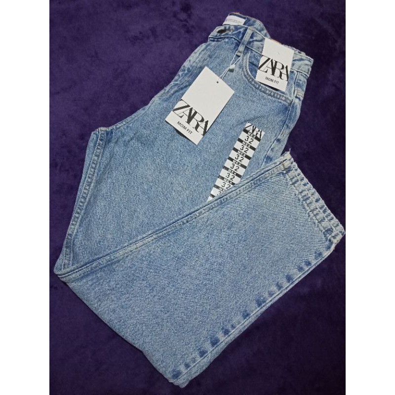 mom jeans size 32