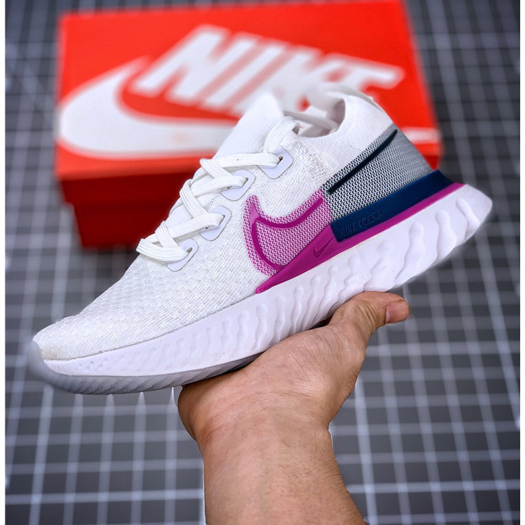 nike legend react 3 run fearless