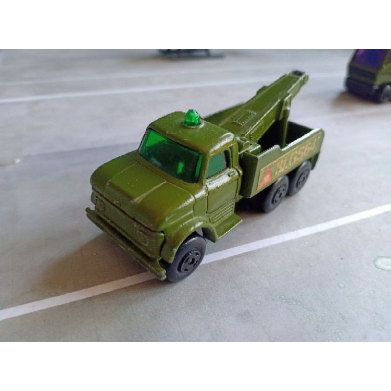 diecast truck towing