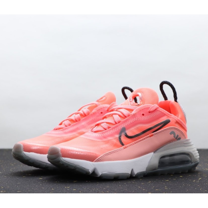 nike air cushion running shoes