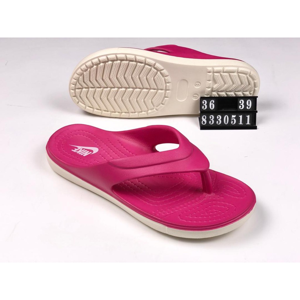 womens nike solarsoft flip flops