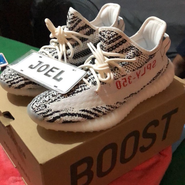 yeezy boost v2 zebra