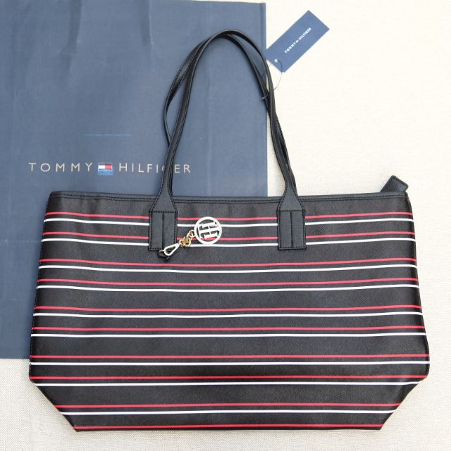 tommy hilfiger beach bag