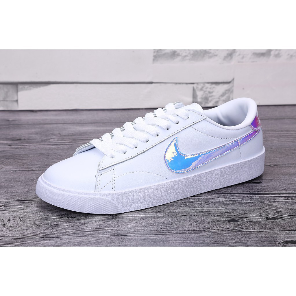nike tennis classic women's