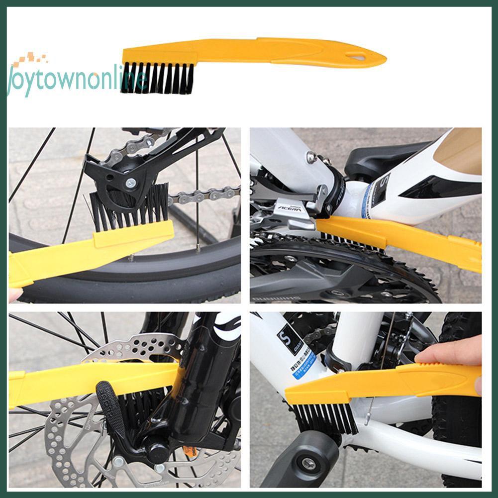 bike cleaning tools