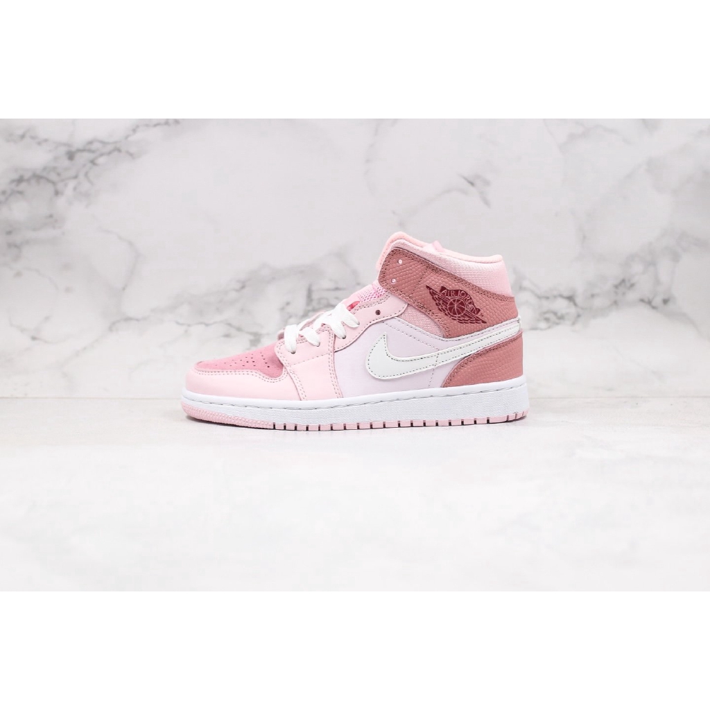pink jordan basketball shoes