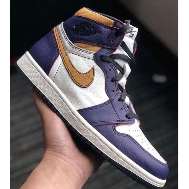 nike yellow and purple