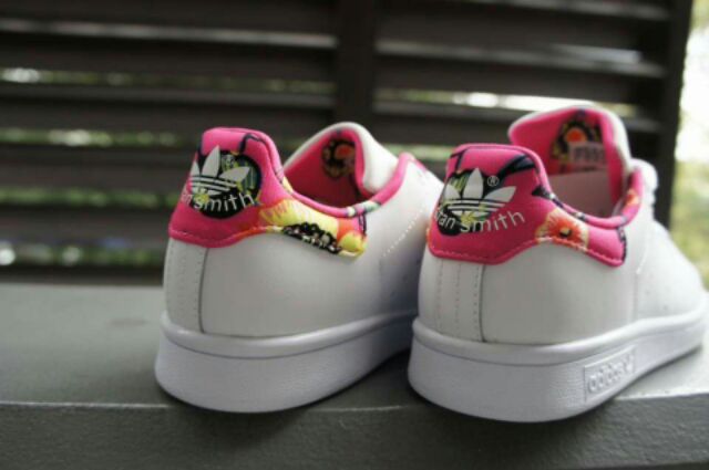 stan smith floral pink