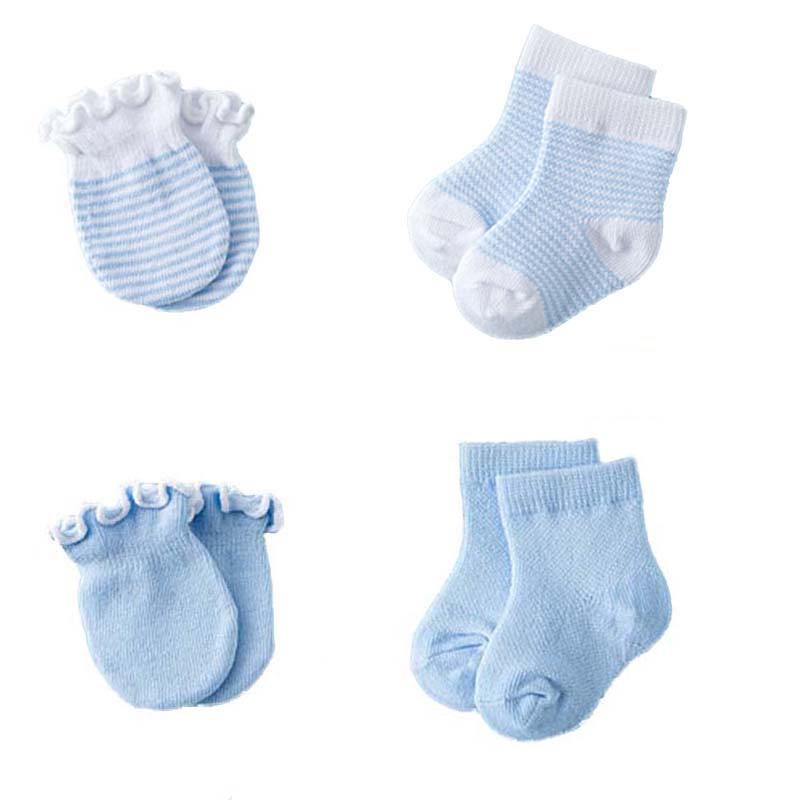 newborn baby gloves and socks