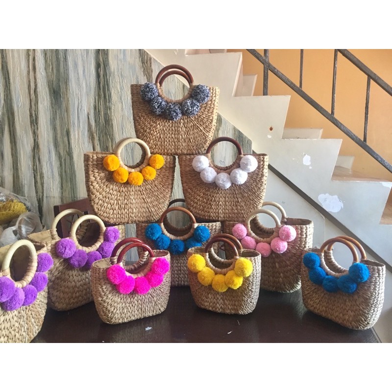 BANGKUAN GRASS BAG w/Pompoms | Shopee Philippines