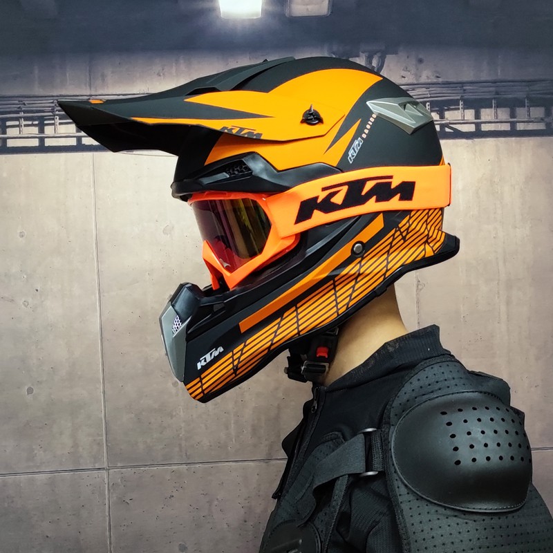 off road helmet