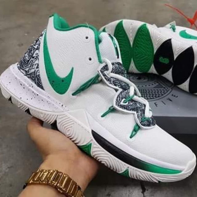 Nike Kyrie 5 Duke P.E.Lửa xanh rực cháy HNBMG