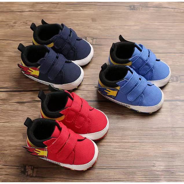 boys walking shoes