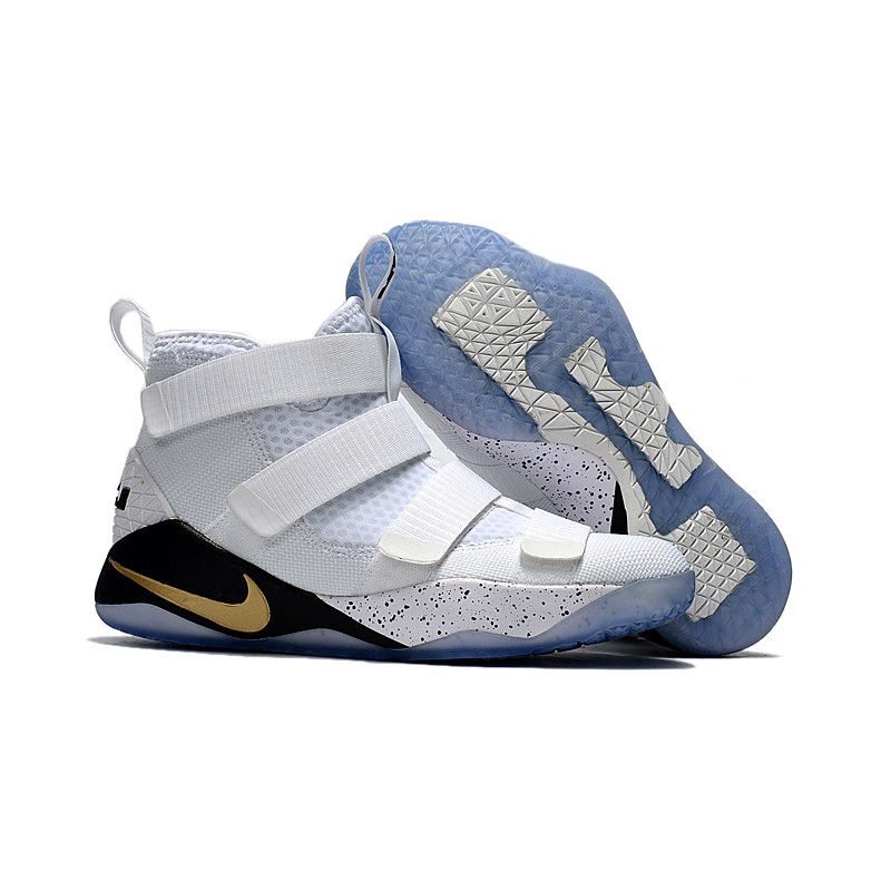 nike lebron james soldier 11