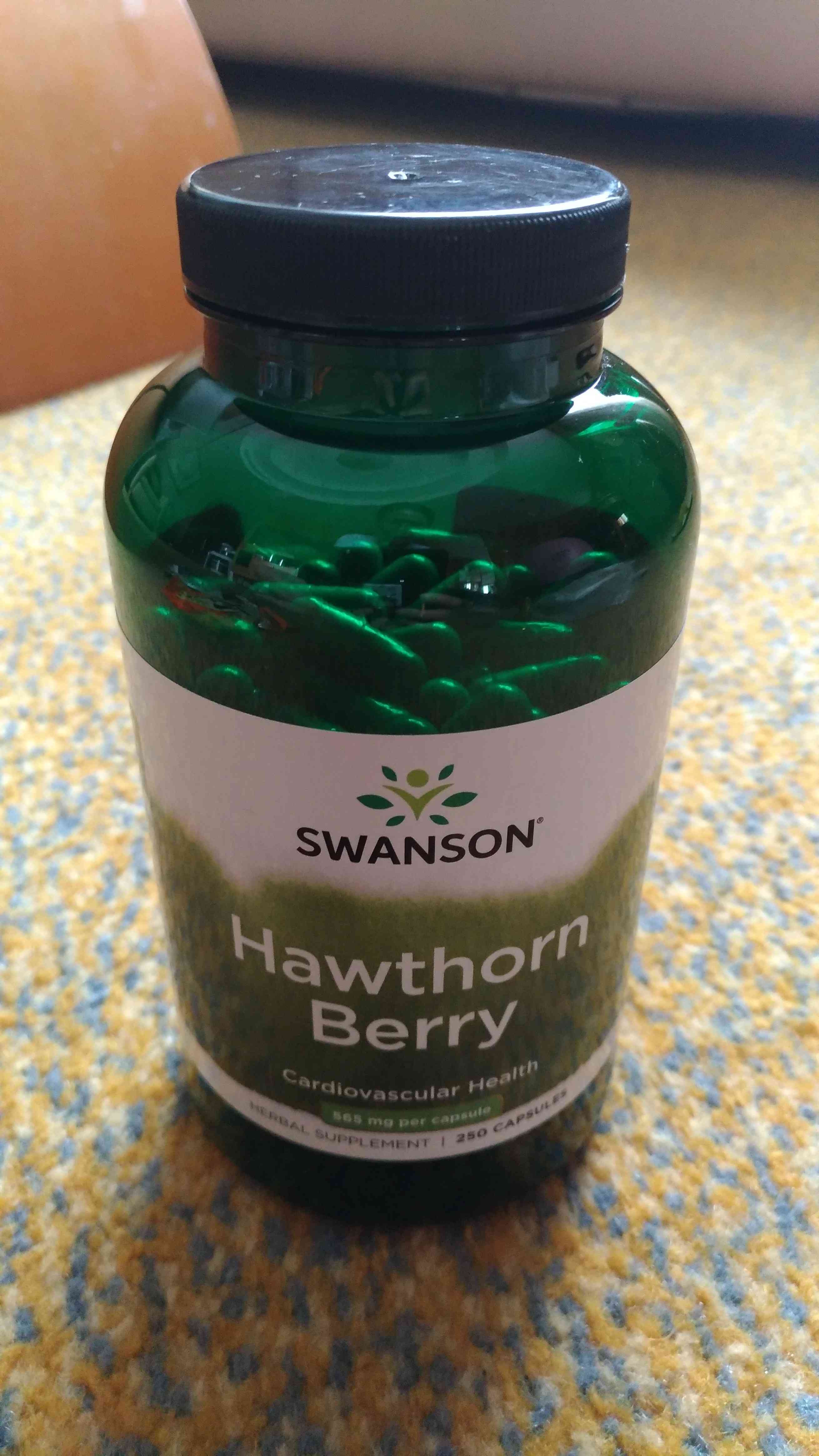Swanson Hawthorn Berry 565 mg 250 Caps for heart health Shopee