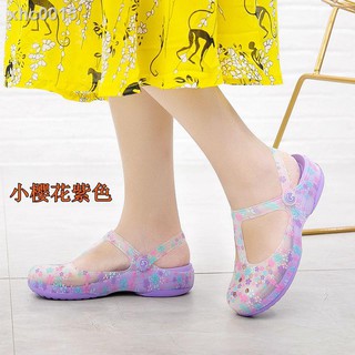 jelly plastic shoes