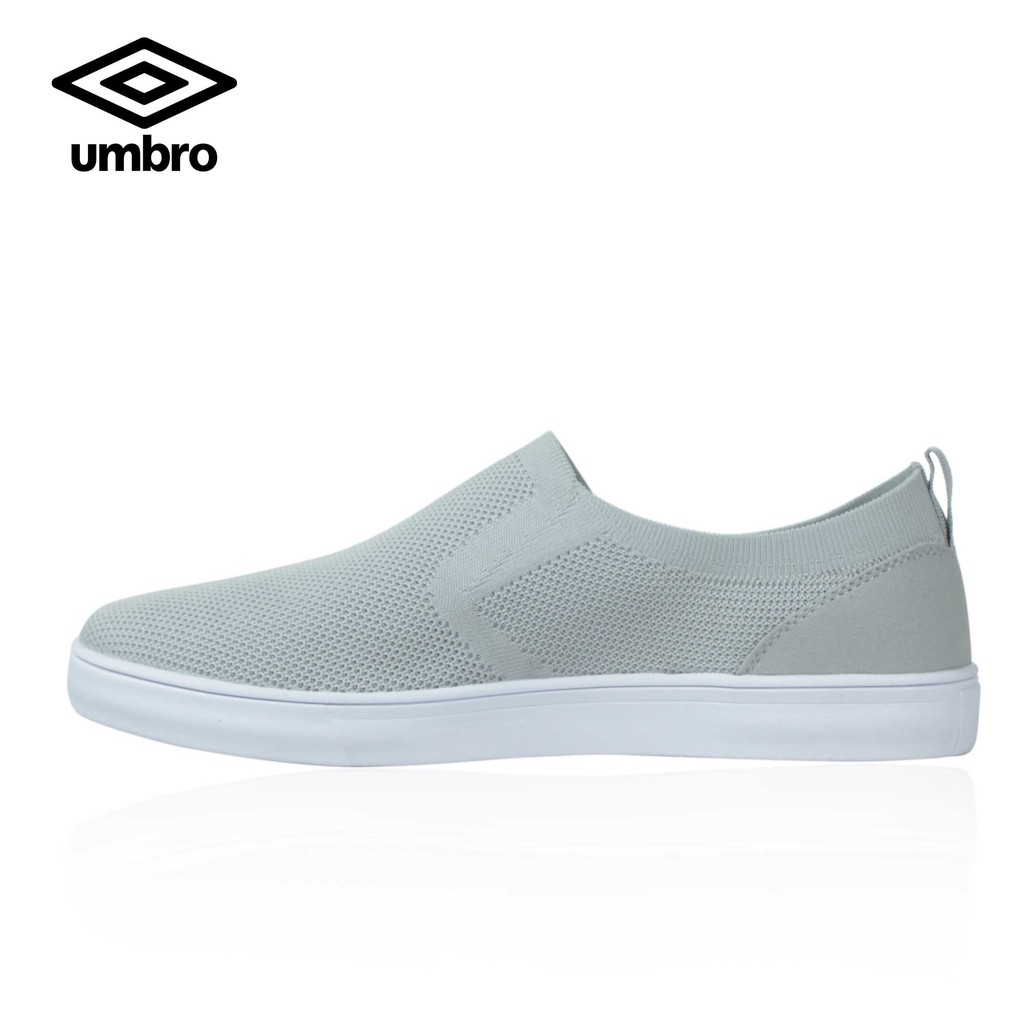 Umbro Gamba Lifestyle Men's Shoes in 