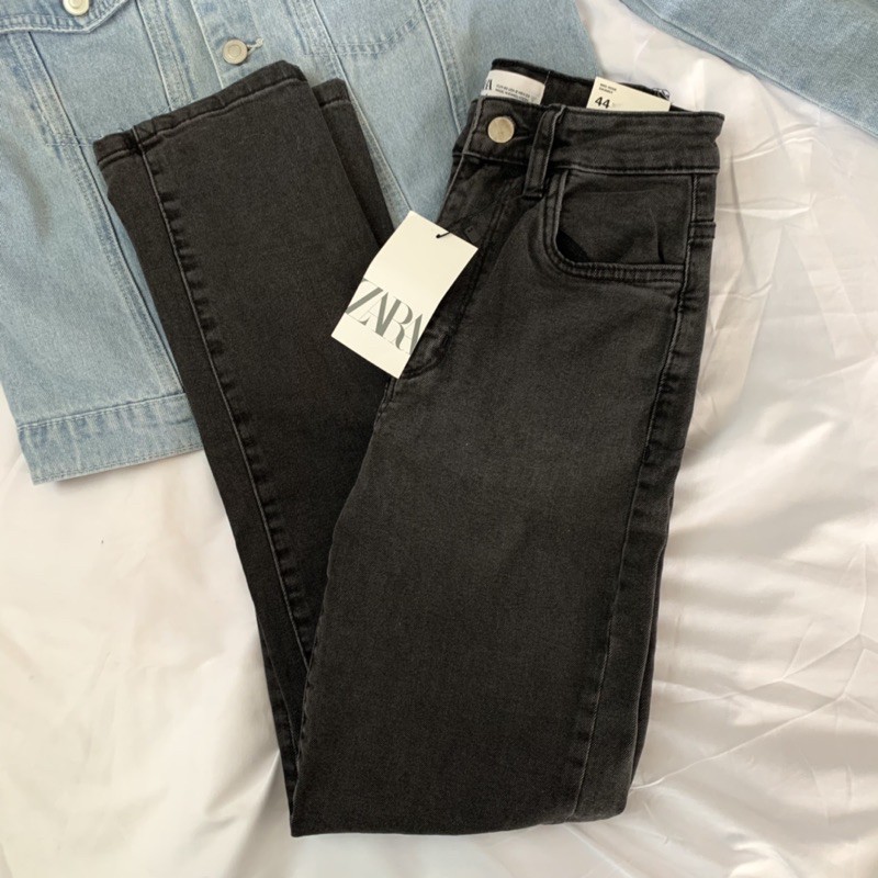 zara black ripped mom jeans