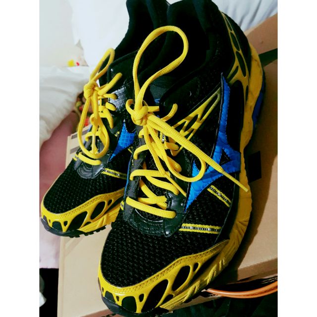 mizuno x10 running shoes price