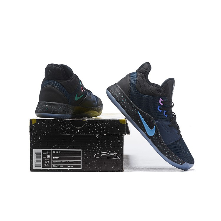 paul george all black shoes