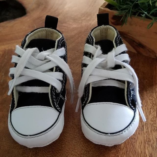 converse crib shoes