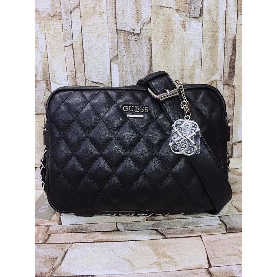 guess chain bag