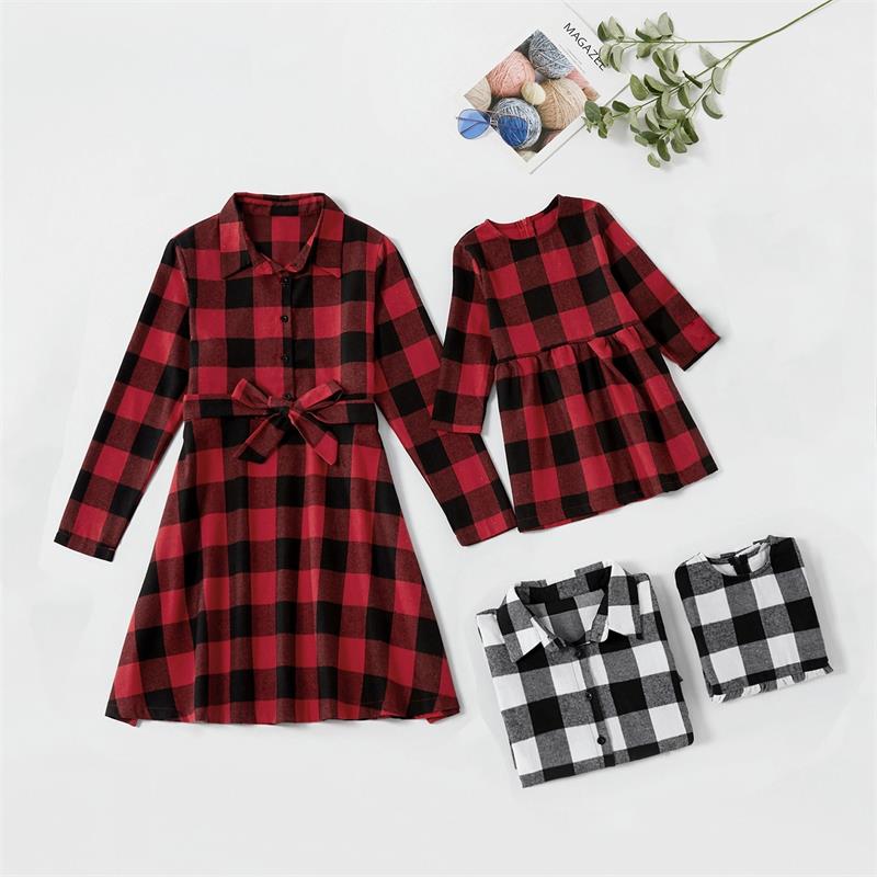 mother and baby girl matching christmas outfits