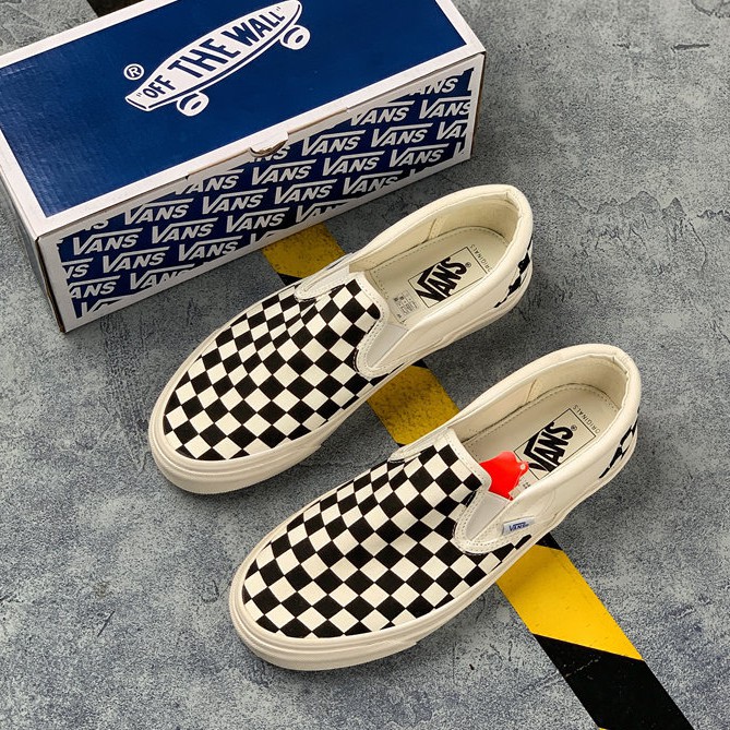 vans vault og slip on checkerboard