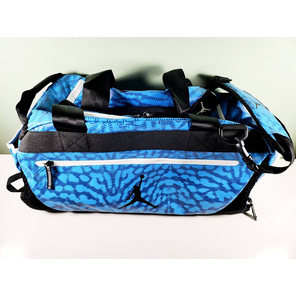 blue gym bag