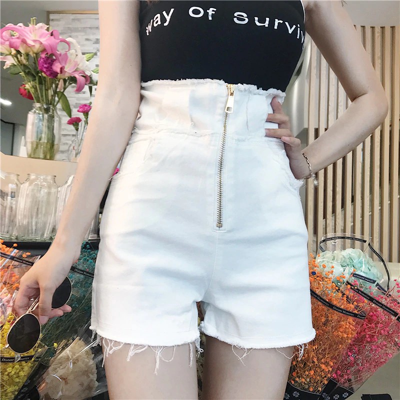 boyfriend jeans short