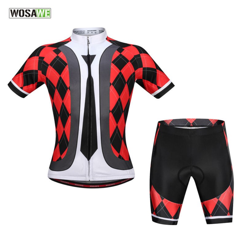 tight cycling jersey