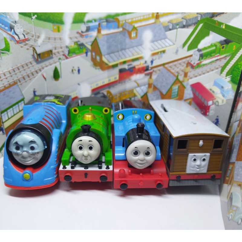 Thomas and Friends Track Master ©TOMY Gullane ©Mattel collectibles ...