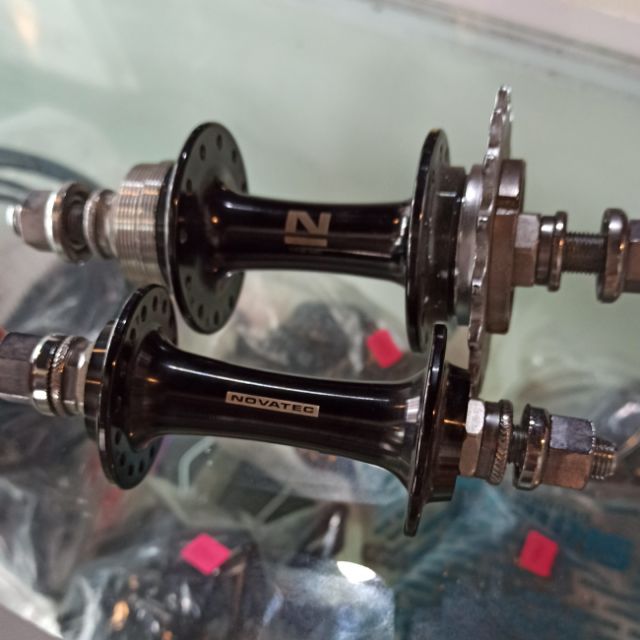 novatec fixed gear hub