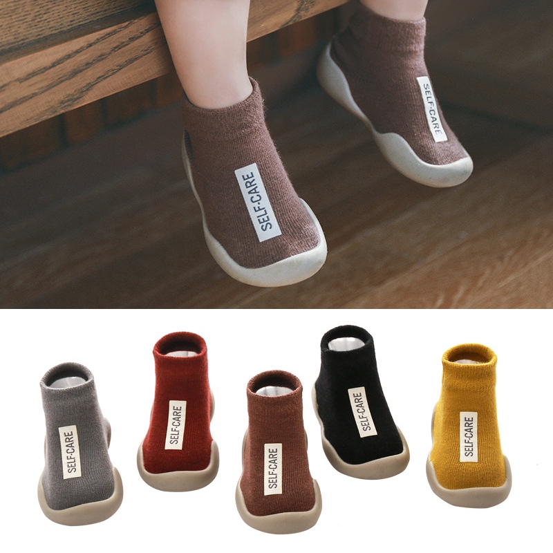 socks with soles for toddlers