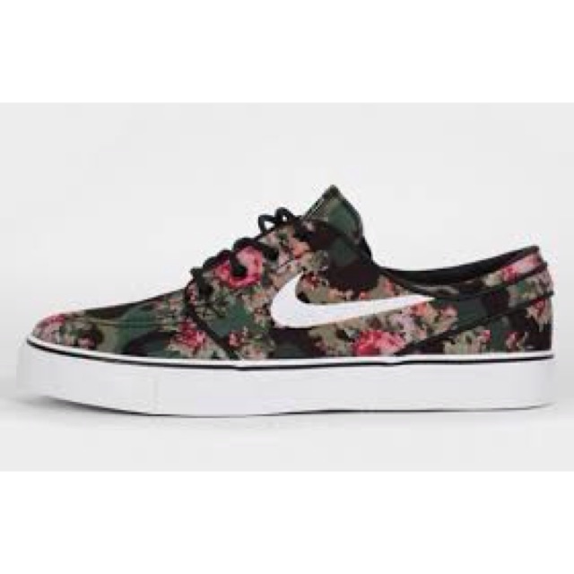 nike floral sb