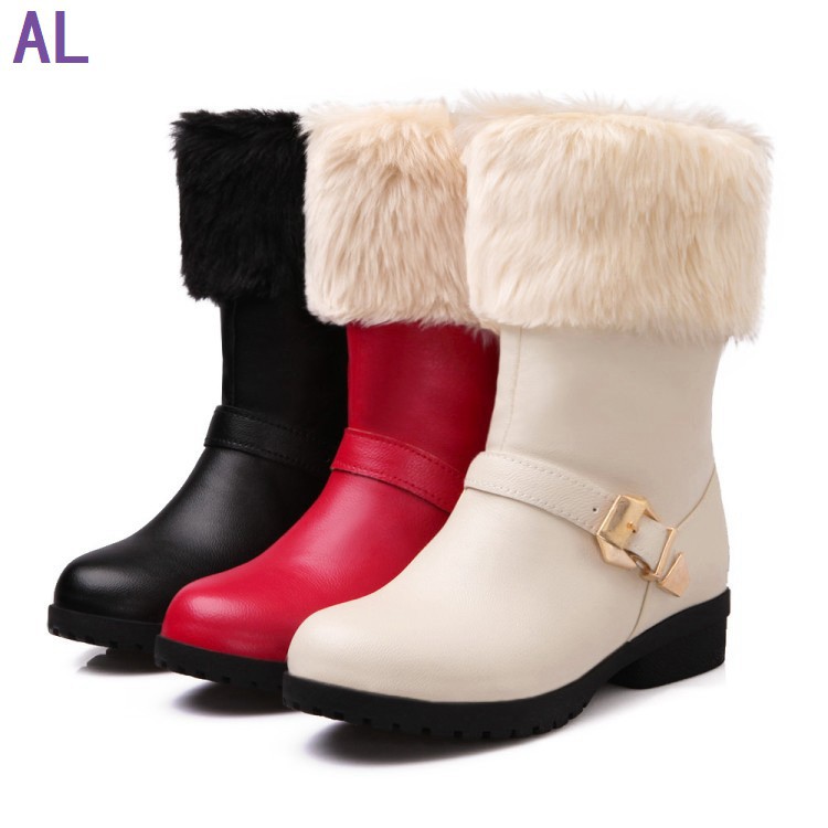 heeled snow boots