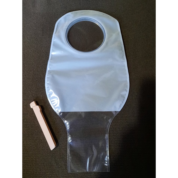Convatec Colostomy bag with clip 70 mm (READY STOCKS!!) Shopee
