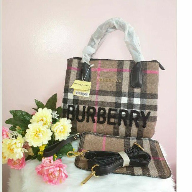 burberry small pouch