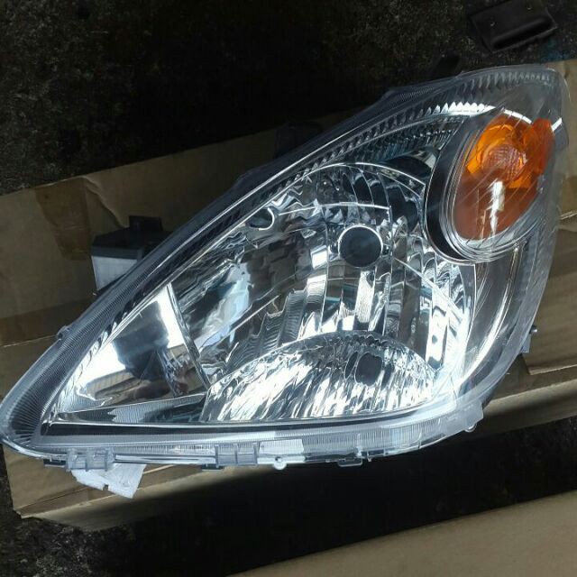 Headlight Compatible for Avanza 20032011 Shopee Philippines